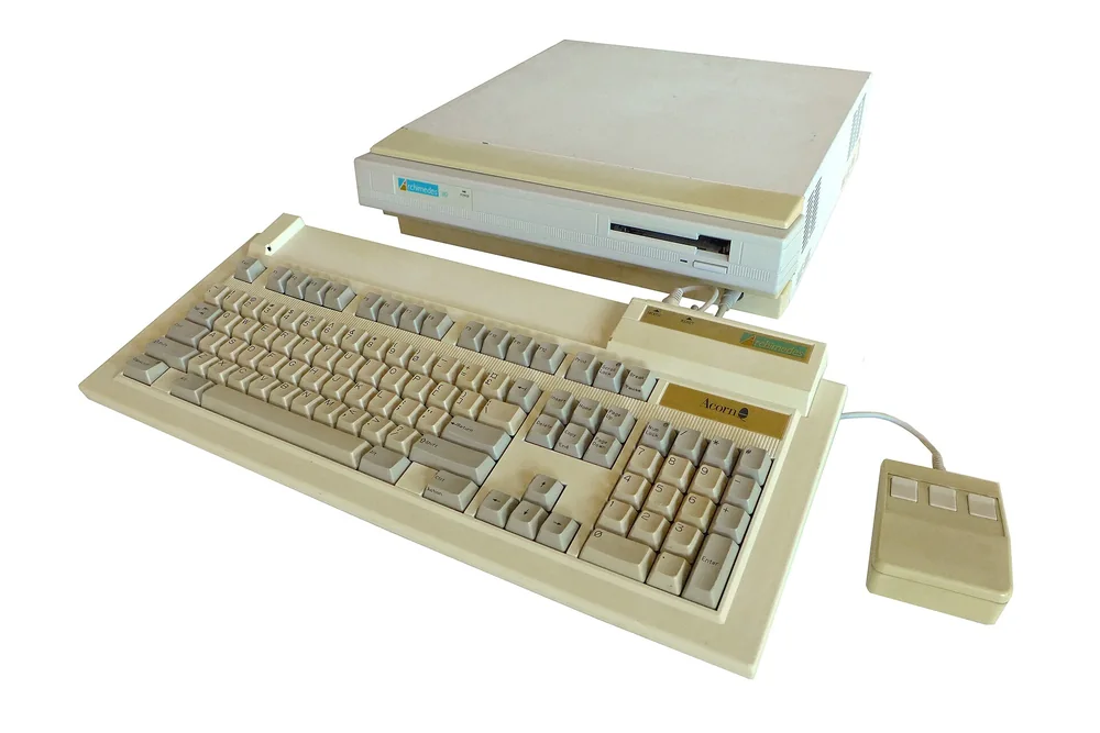 Acorn Archimedes A310 computer, the first machine built around the ARM processor